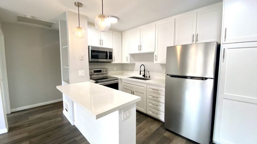 6370 Rancho Mission Rd #908 - San Diego - California - 1 bed, 1 bath rental property