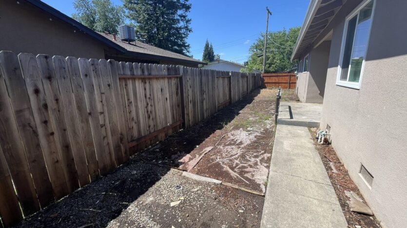 6415 - 6417 San Stefano St - Citrus Heights - California - 2 bed, 1 bath rental property