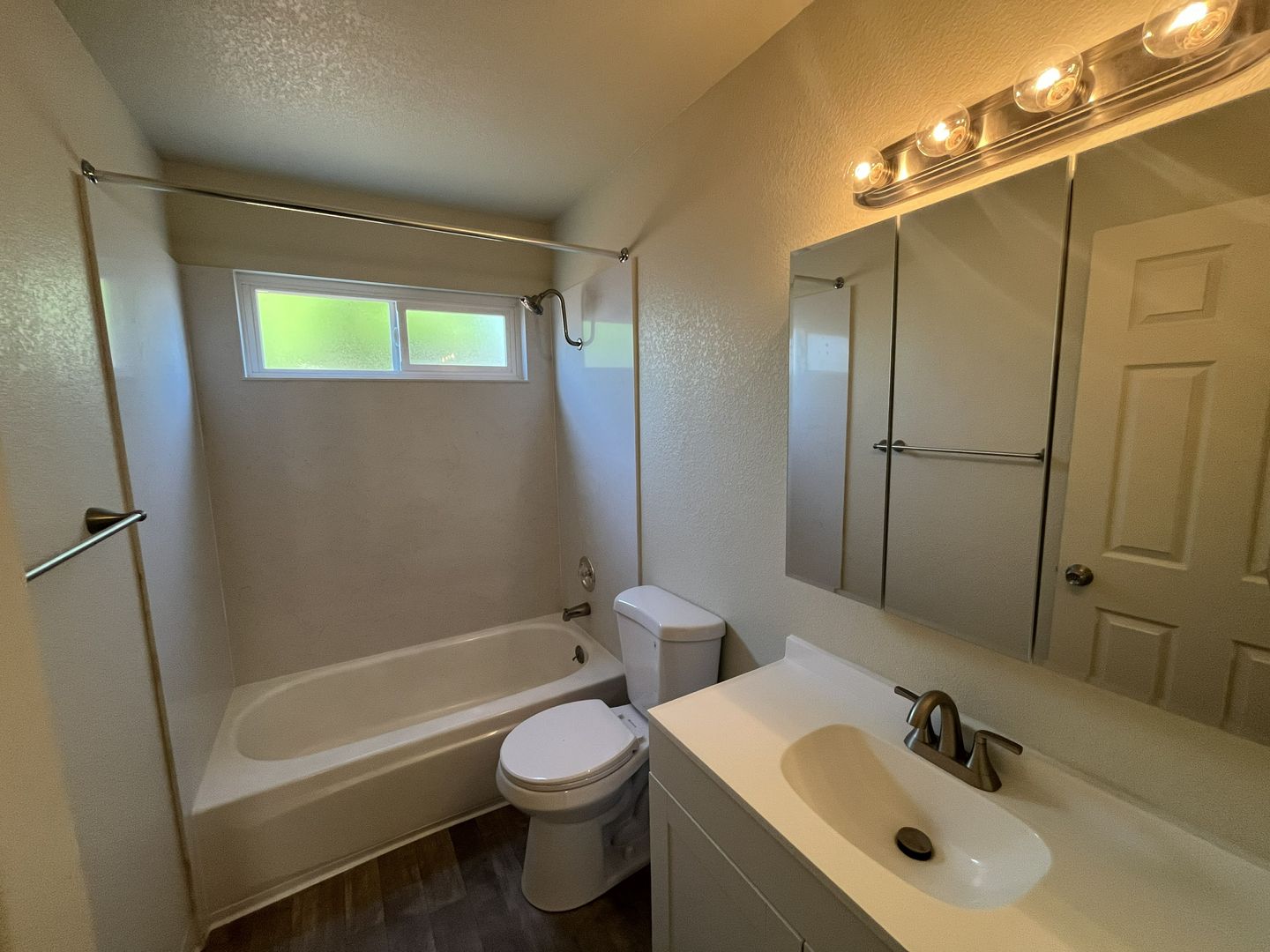 6415 - 6417 San Stefano St - Citrus Heights - California - 2 bed, 1 bath rental property