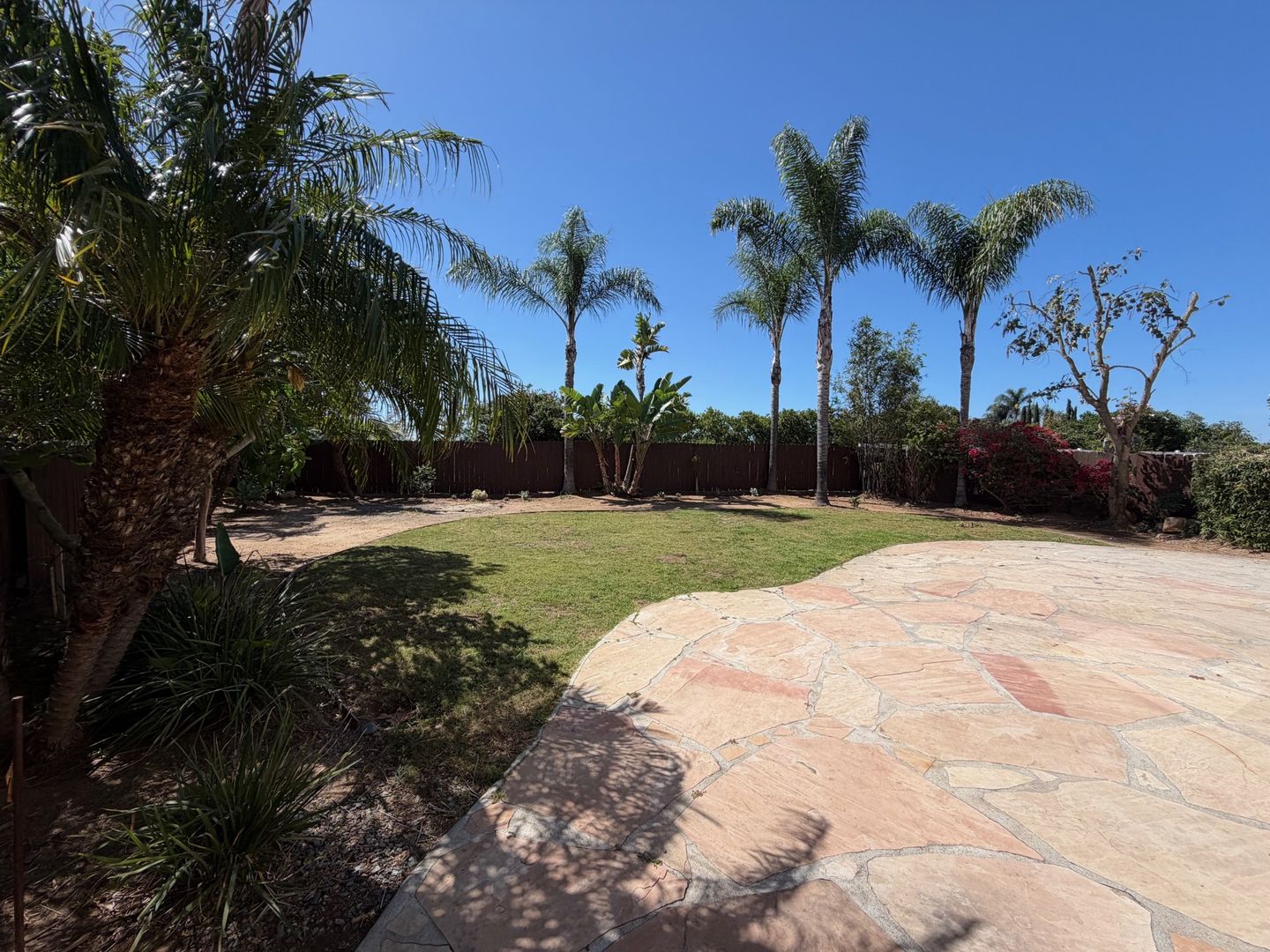 651 Poets Square - Fallbrook - California - 4 bed, 2.5 bath rental property