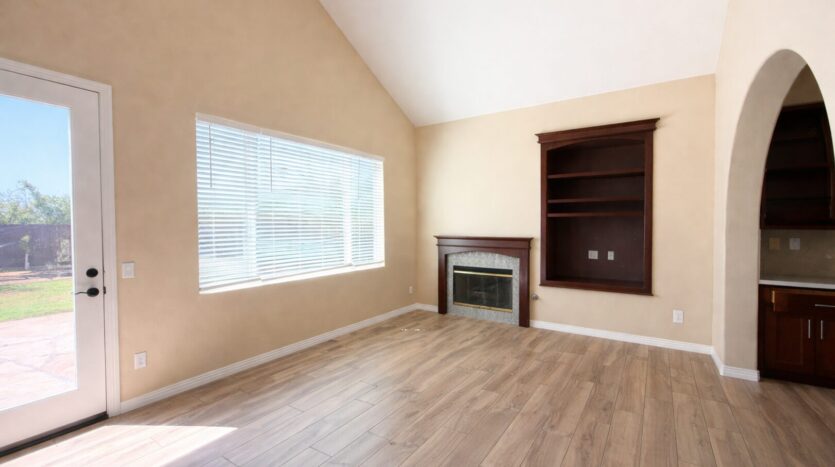 651 Poets Square - Fallbrook - California - 4 bed, 2.5 bath rental property