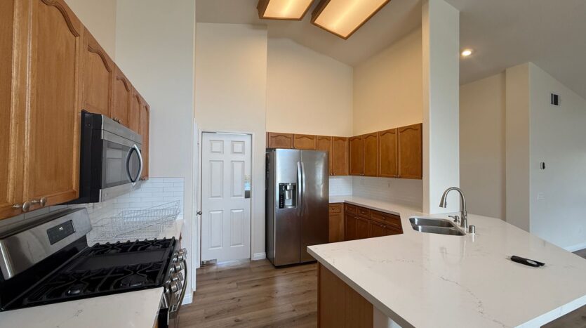 6757 W. Ave L10 - Lancaster - California - 3 bed, 2 bath rental property