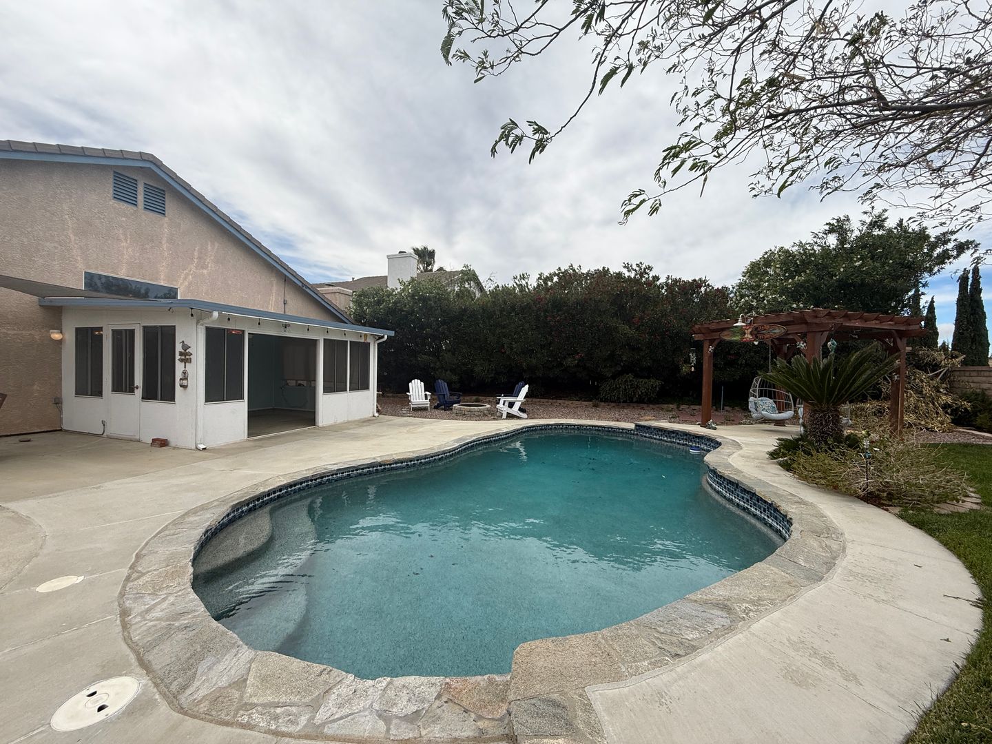 6757 W. Ave L10 - Lancaster - California - 3 bed, 2 bath rental property