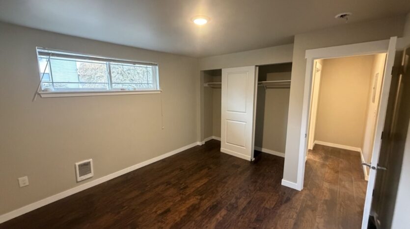 6807-6809 Lakewood Drive W - University Place - Washington - 1 bed, 1 bath rental property