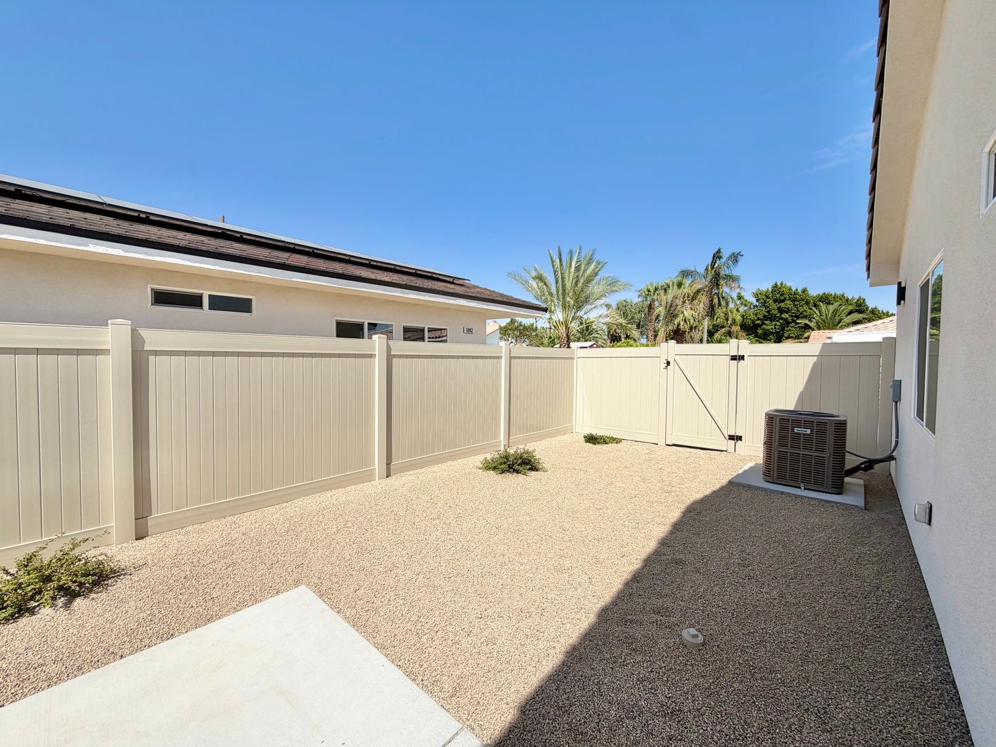68160 - 68162 Modalo Rd - Cathedral City - California - 4 bed, 3 bath rental property