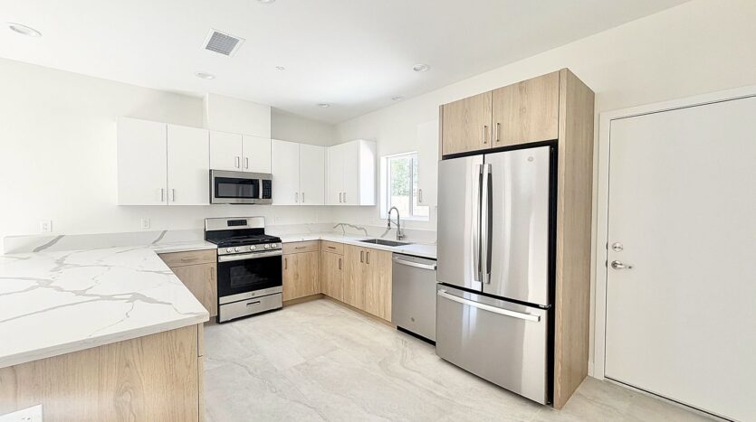 68160 - 68162 Modalo Rd - Cathedral City - California - 4 bed, 3 bath rental property