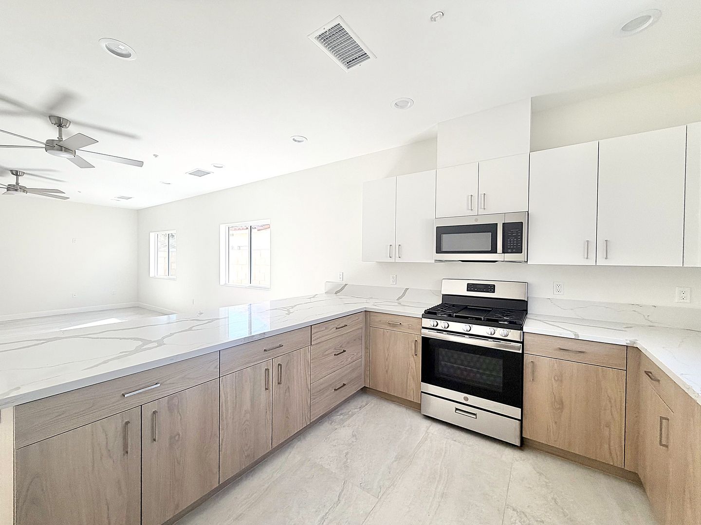 68160 - 68162 Modalo Rd - Cathedral City - California - 4 bed, 3 bath rental property