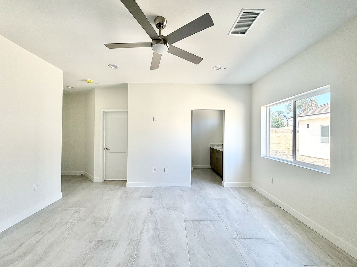 68160 - 68162 Modalo Rd - Cathedral City - California - 4 bed, 3 bath rental property