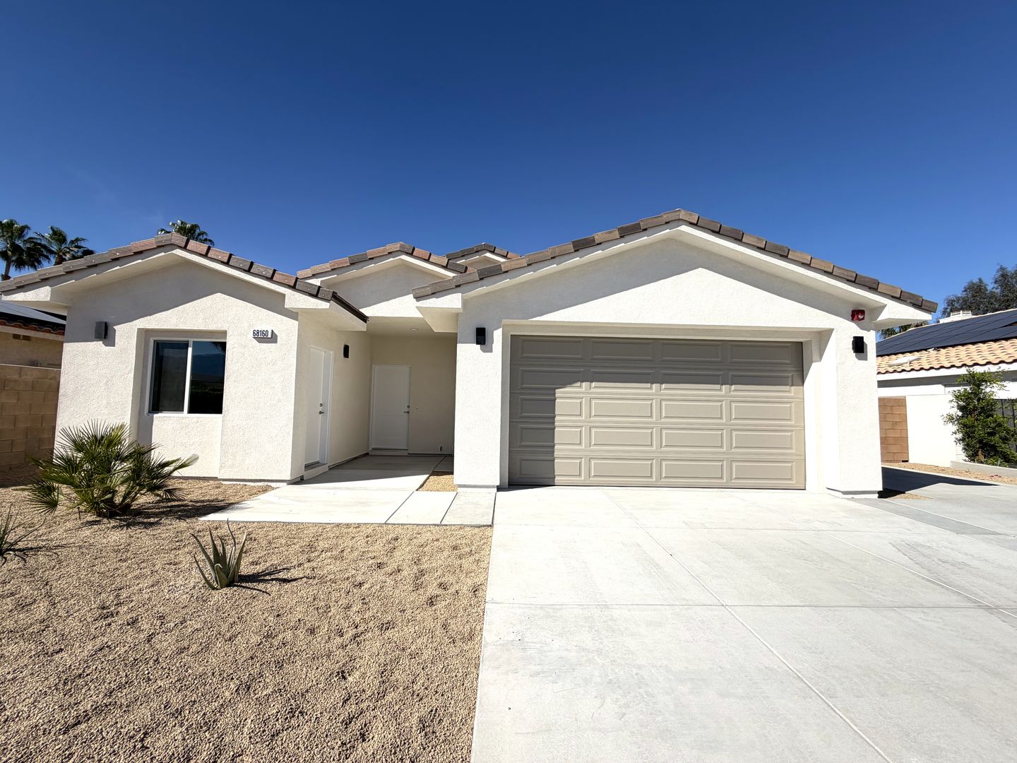 68160 - 68162 Modalo Rd - Cathedral City - California - 4 bed, 3 bath rental property