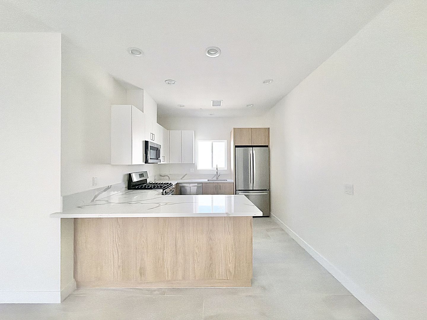 68160 - 68162 Modalo Rd - Cathedral City - California - 3 bed, 2 bath rental property