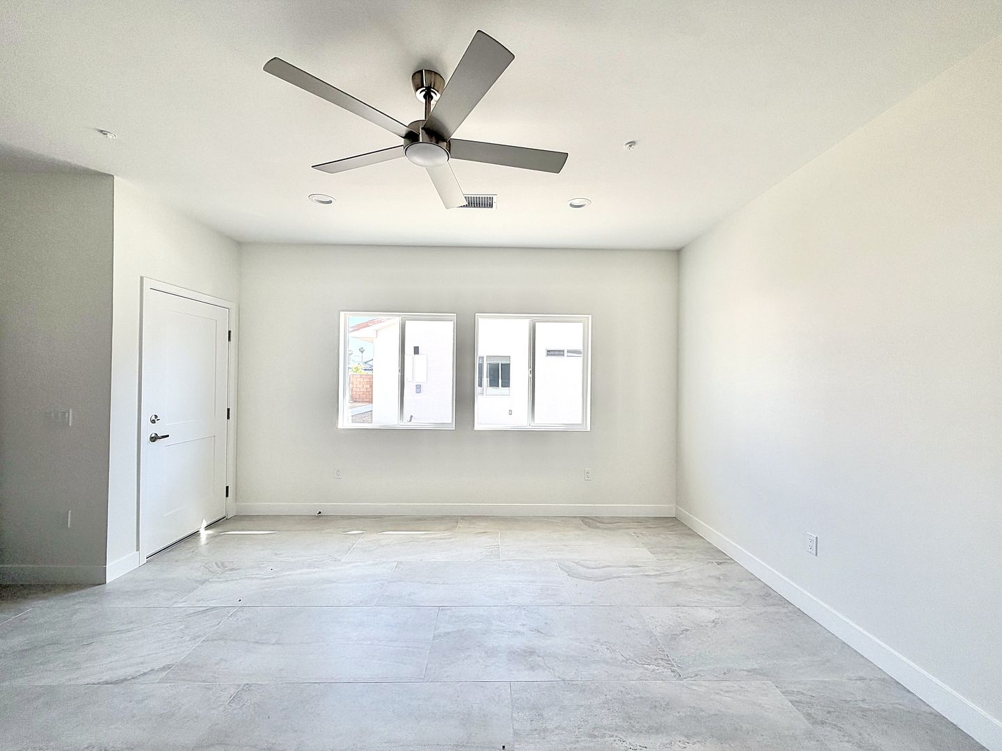 68160 - 68162 Modalo Rd - Cathedral City - California - 3 bed, 2 bath rental property