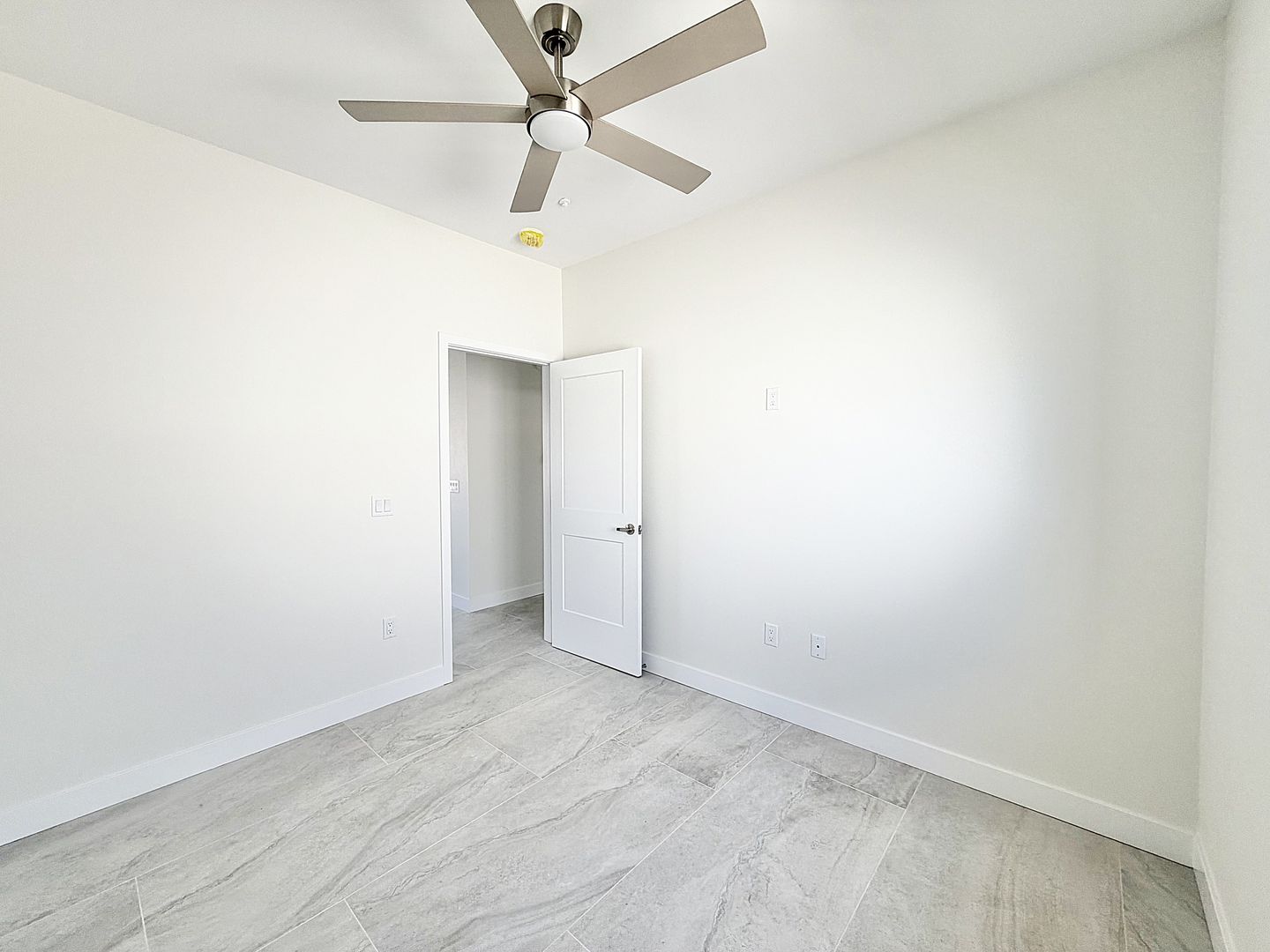 68160 - 68162 Modalo Rd - Cathedral City - California - 3 bed, 2 bath rental property