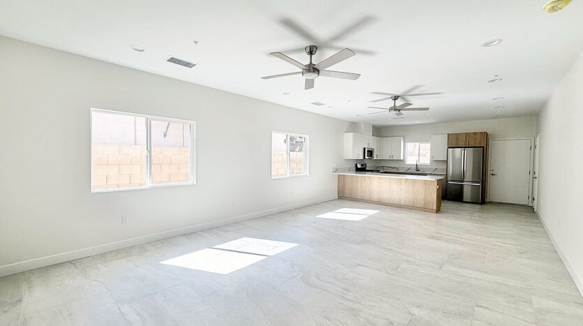 68160 - 68162 Modalo Rd - Cathedral City - California - 4 bed, 3 bath rental property