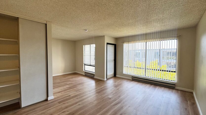 7 Captain Drive #415 - Emeryville - California - 1 bath rental property