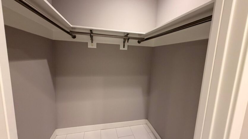 7007 Arlington Ave - Los Angeles - California - 3 bed, 2 bath rental property