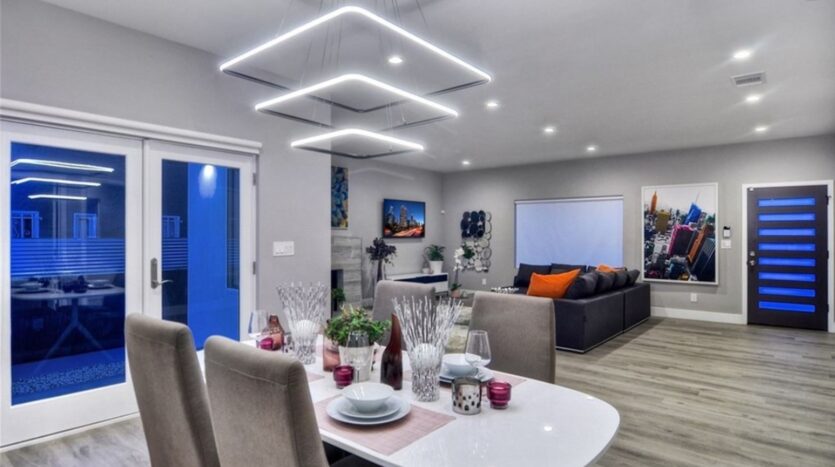 7007 Arlington Ave - Los Angeles - California - 3 bed, 2 bath rental property