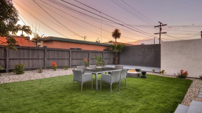 7007 Arlington Ave - Los Angeles - California - 3 bed, 2 bath rental property
