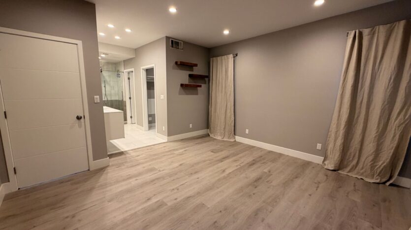 7007 Arlington Ave - Los Angeles - California - 3 bed, 2 bath rental property
