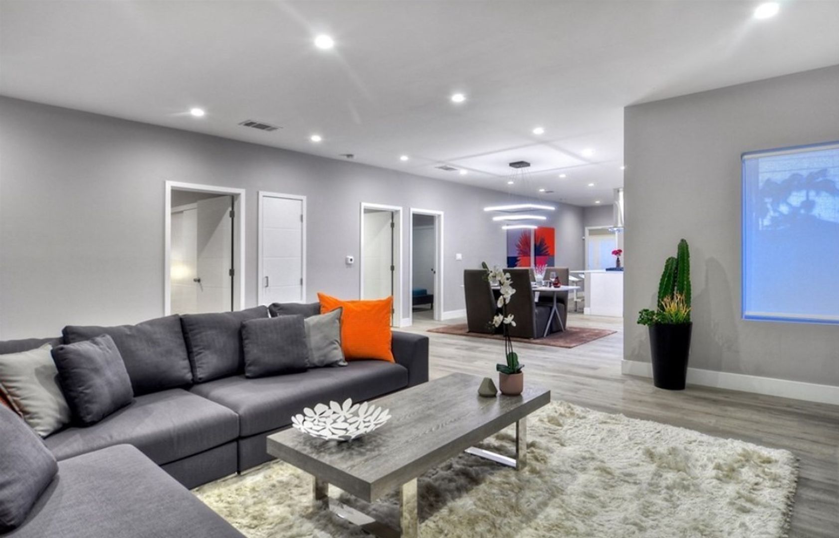 7007 Arlington Ave - Los Angeles - California - 3 bed, 2 bath rental property