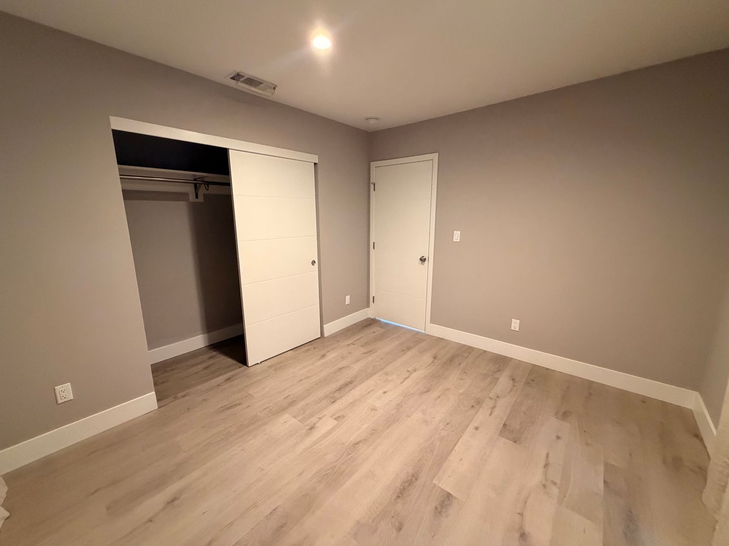 7007 Arlington Ave - Los Angeles - California - 3 bed, 2 bath rental property