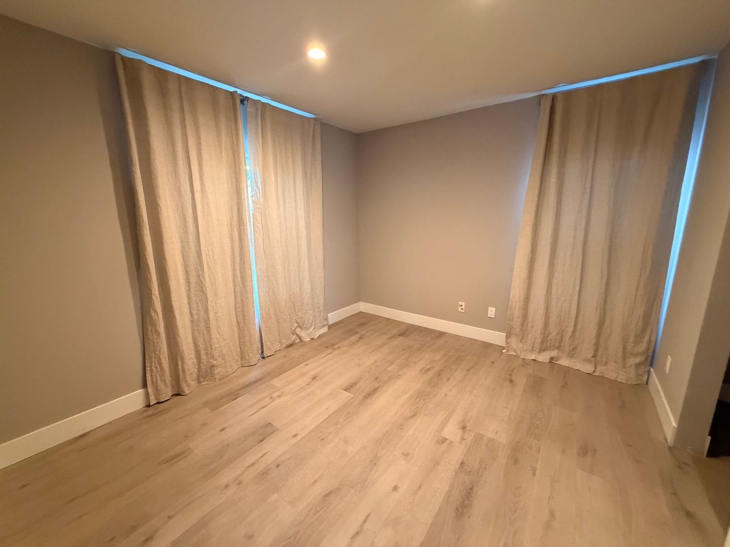7007 Arlington Ave - Los Angeles - California - 3 bed, 2 bath rental property