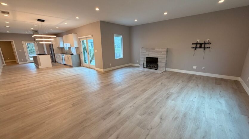 7007 Arlington Ave - Los Angeles - California - 3 bed, 2 bath rental property
