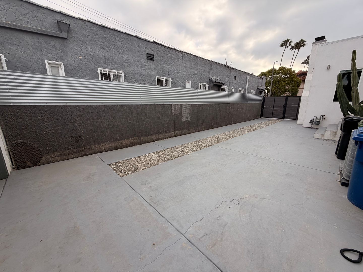 7007 Arlington Ave - Los Angeles - California - 3 bed, 2 bath rental property