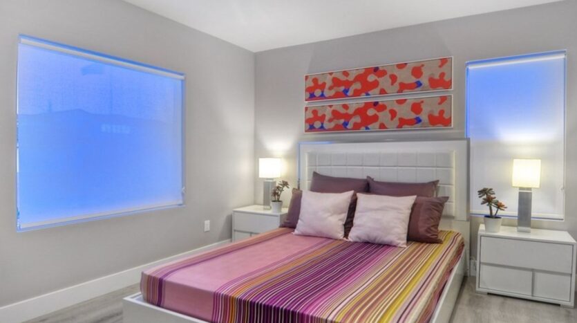 7007 Arlington Ave - Los Angeles - California - 3 bed, 2 bath rental property