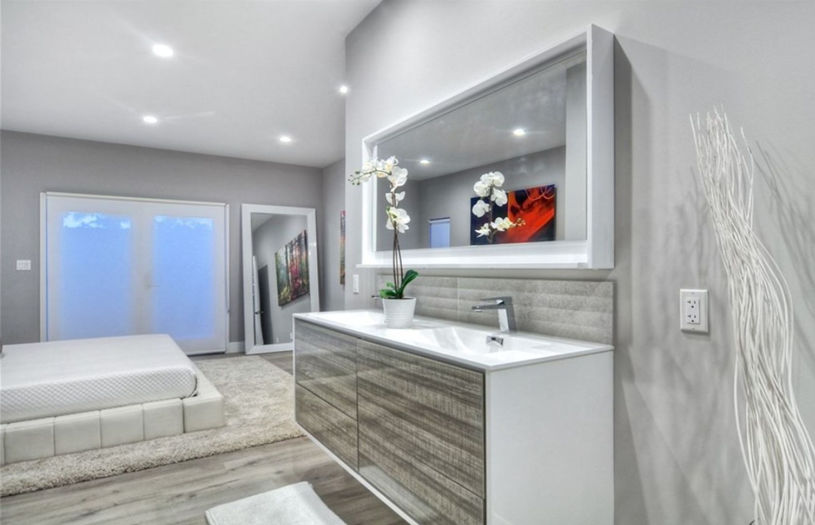 7007 Arlington Ave - Los Angeles - California - 3 bed, 2 bath rental property