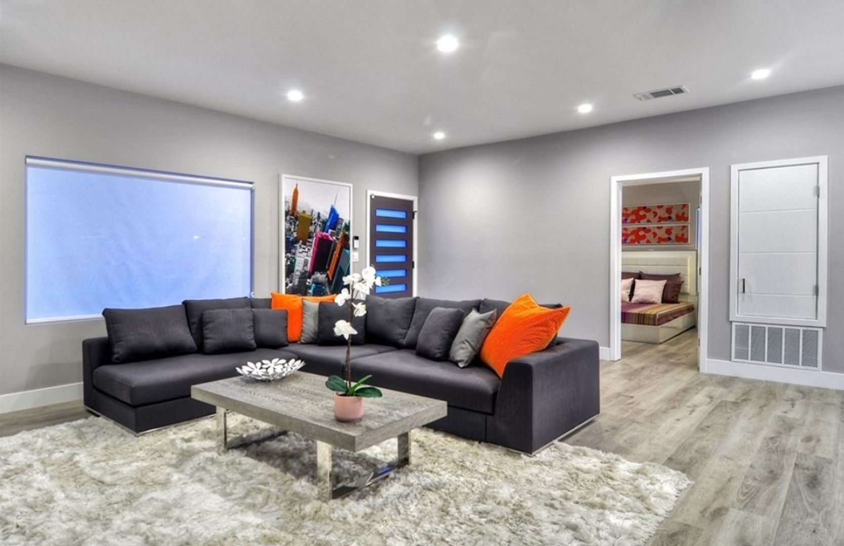 7007 Arlington Ave - Los Angeles - California - 3 bed, 2 bath rental property