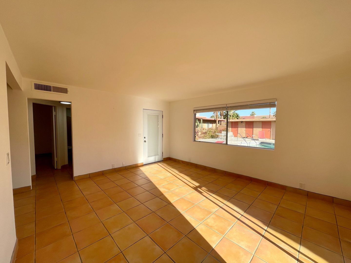 73555 Shadow Mountain Dr - 04 - Palm Desert - California - 1 bed, 1 bath rental property