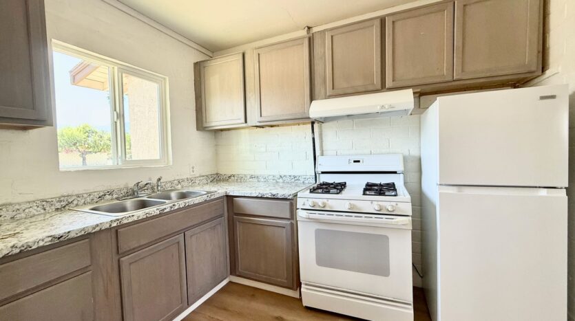 73760 Rancho Rd - Unit 01 - Palm Desert - California - 1 bed, 1 bath rental property