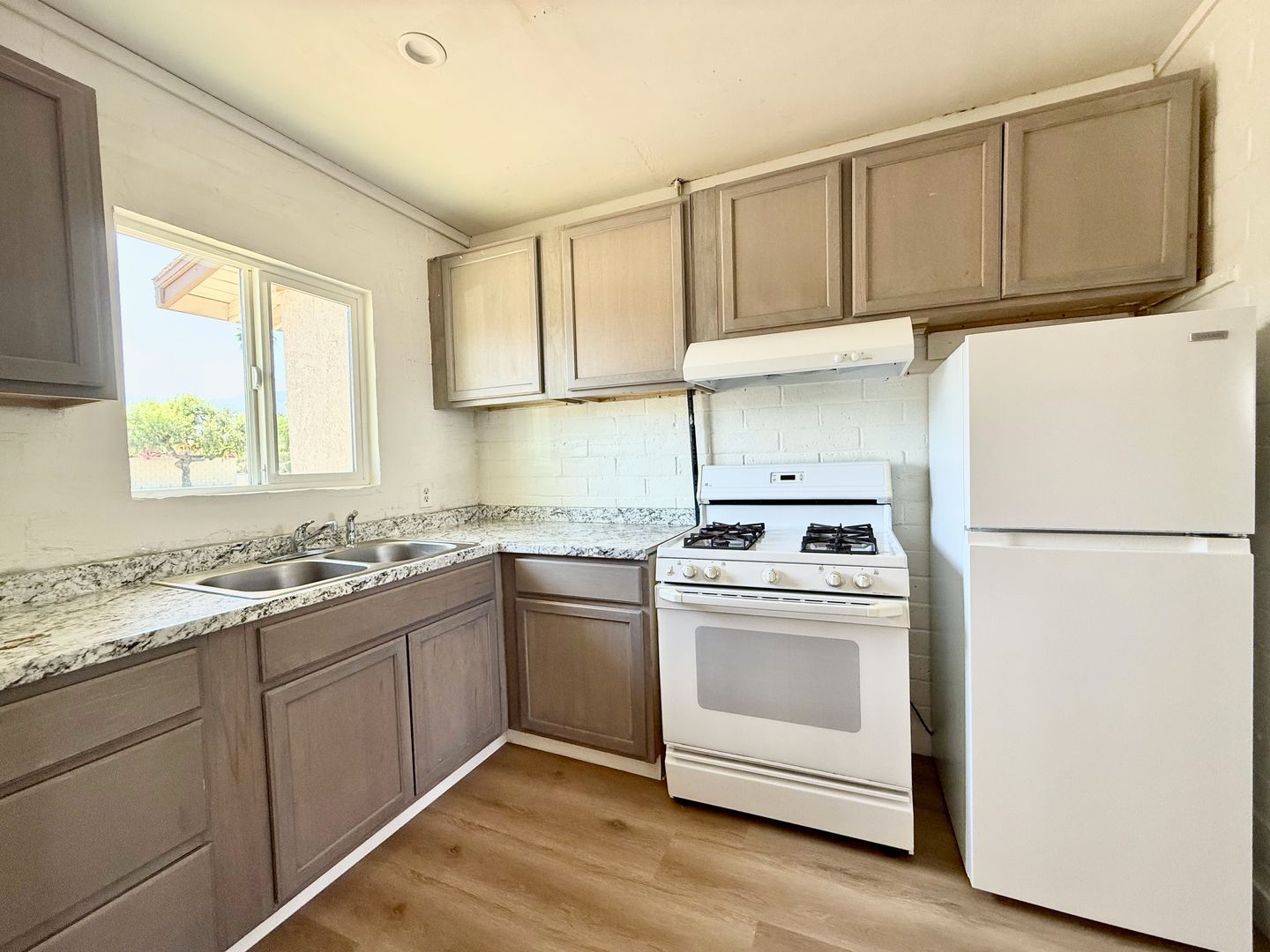 73760 Rancho Rd - Unit 01 - Palm Desert - California - 1 bed, 1 bath rental property