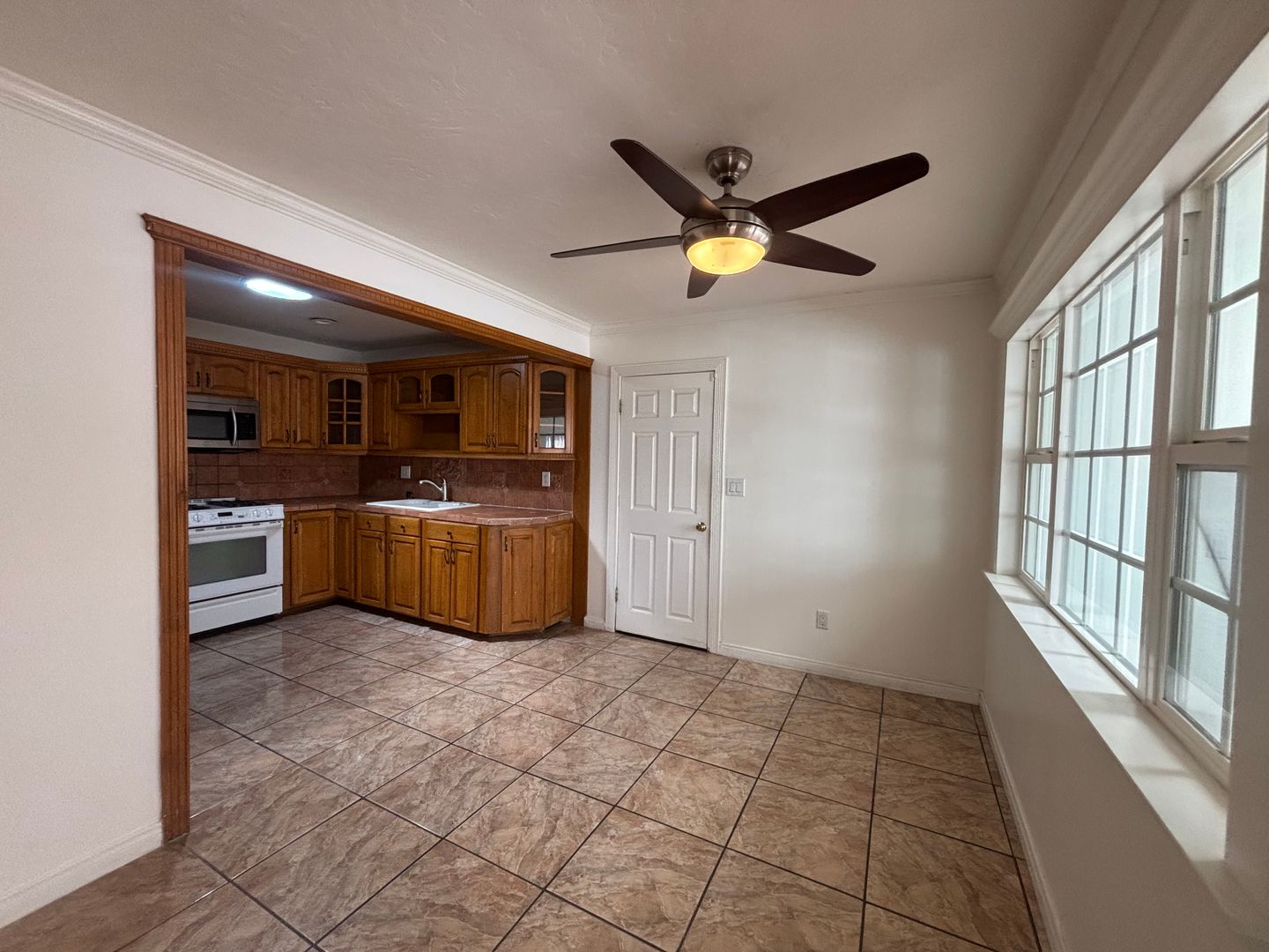 79 Suzanne Lane - Chula Vista - California - 3 bed, 2 bath rental property