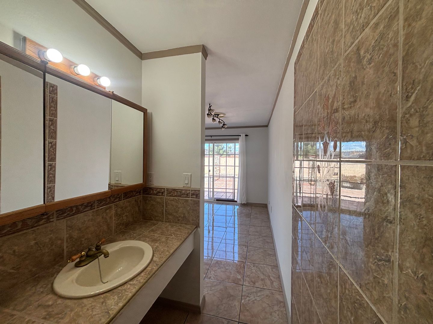 79 Suzanne Lane - Chula Vista - California - 3 bed, 2 bath rental property