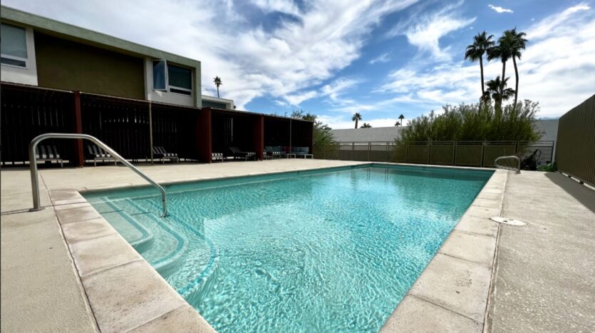 803 N Palm Canyon Dr.  - Unit 08 - Palm Springs - California - 2 bed, 2 bath rental property