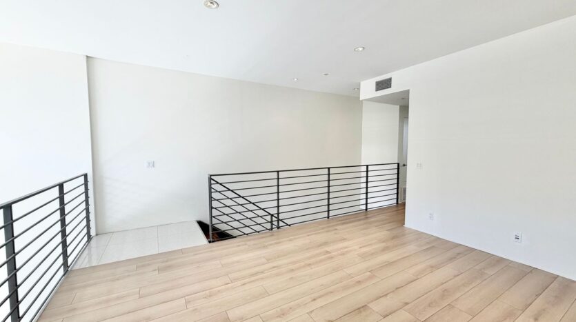 803 N Palm Canyon Dr.  - Unit 08 - Palm Springs - California - 2 bed, 2 bath rental property
