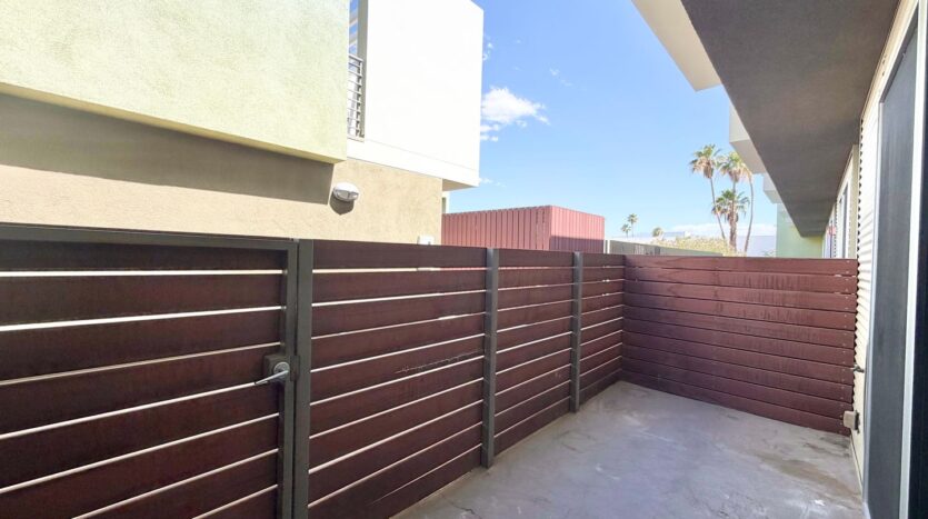 803 N Palm Canyon Dr.  - Unit 08 - Palm Springs - California - 2 bed, 2 bath rental property