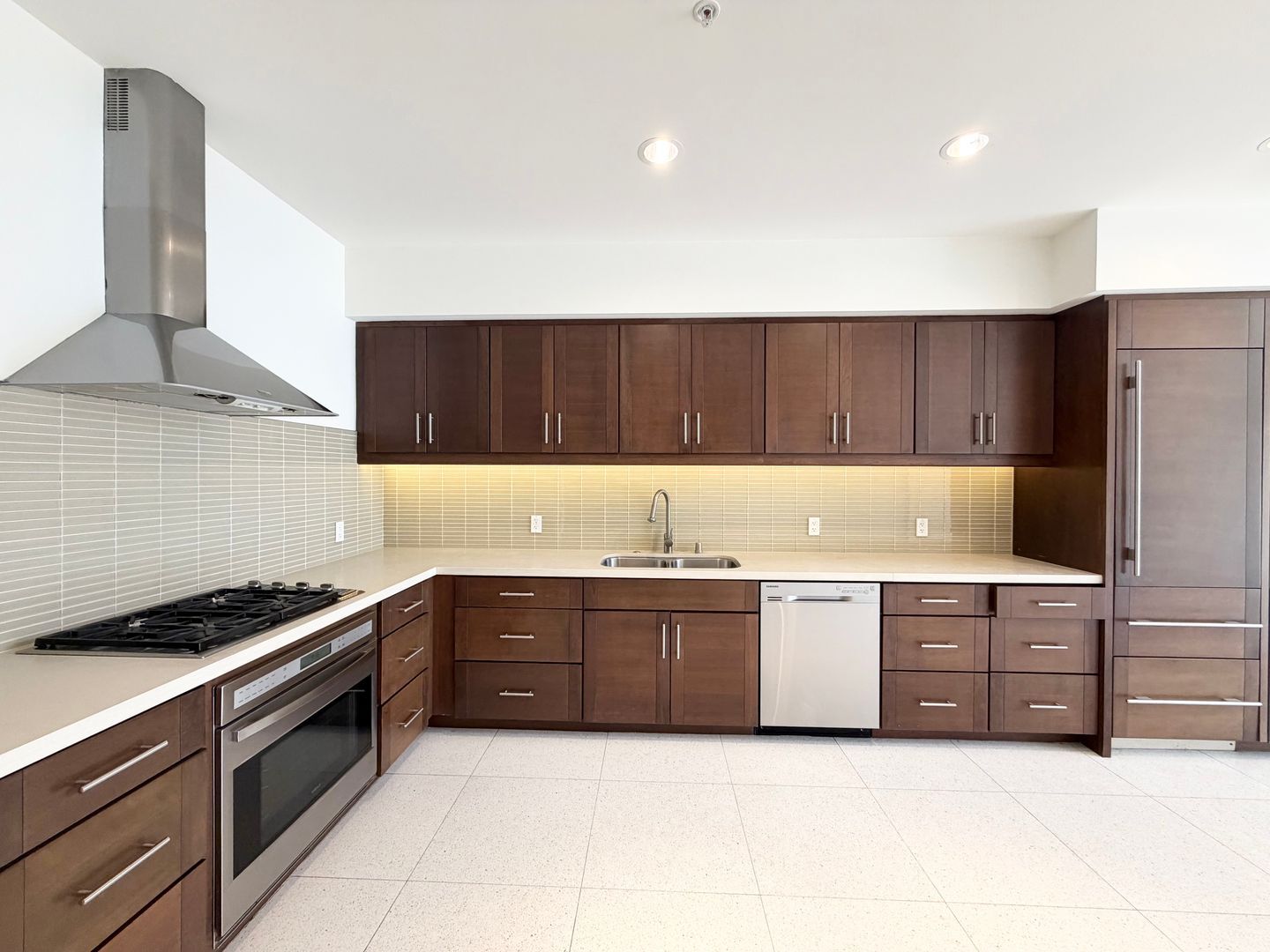 803 N Palm Canyon Dr.  - Unit 08 - Palm Springs - California - 2 bed, 2 bath rental property
