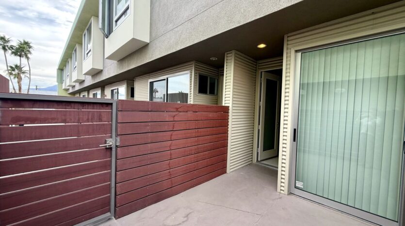 803 N Palm Canyon Dr.  - Unit 08 - Palm Springs - California - 2 bed, 2 bath rental property