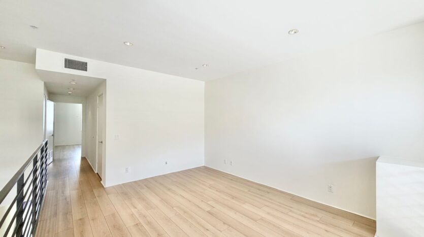 803 N Palm Canyon Dr.  - Unit 08 - Palm Springs - California - 2 bed, 2 bath rental property