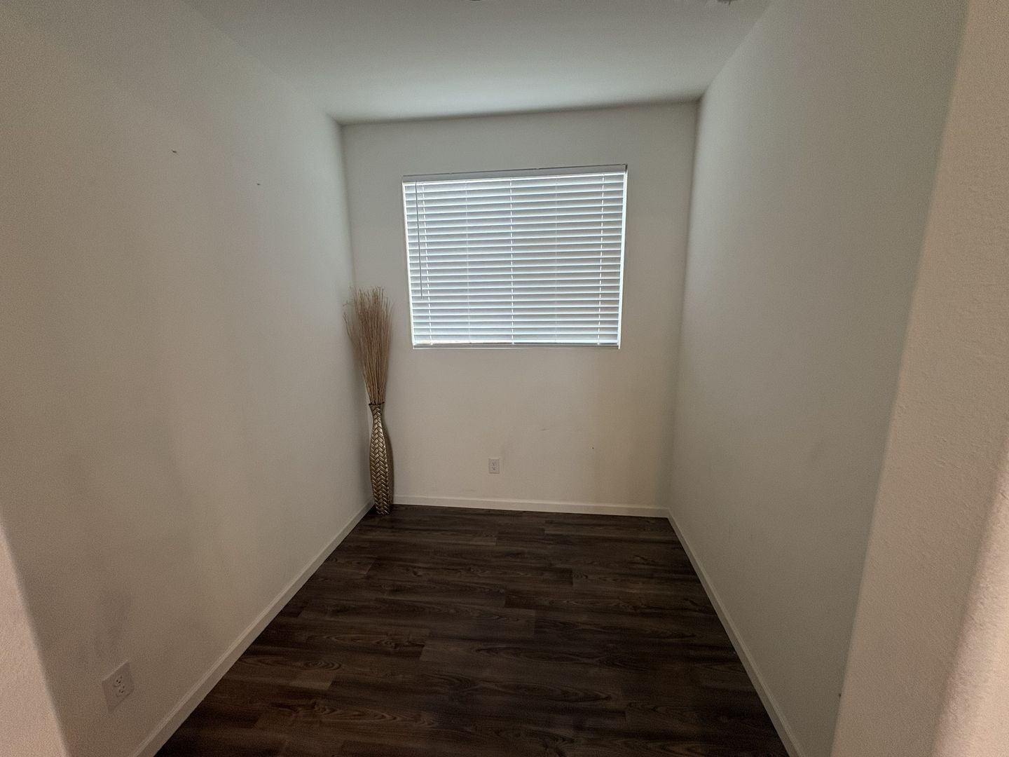 8213 Ocho Way - Elk Grove - California - 3 bed, 2.5 bath rental property