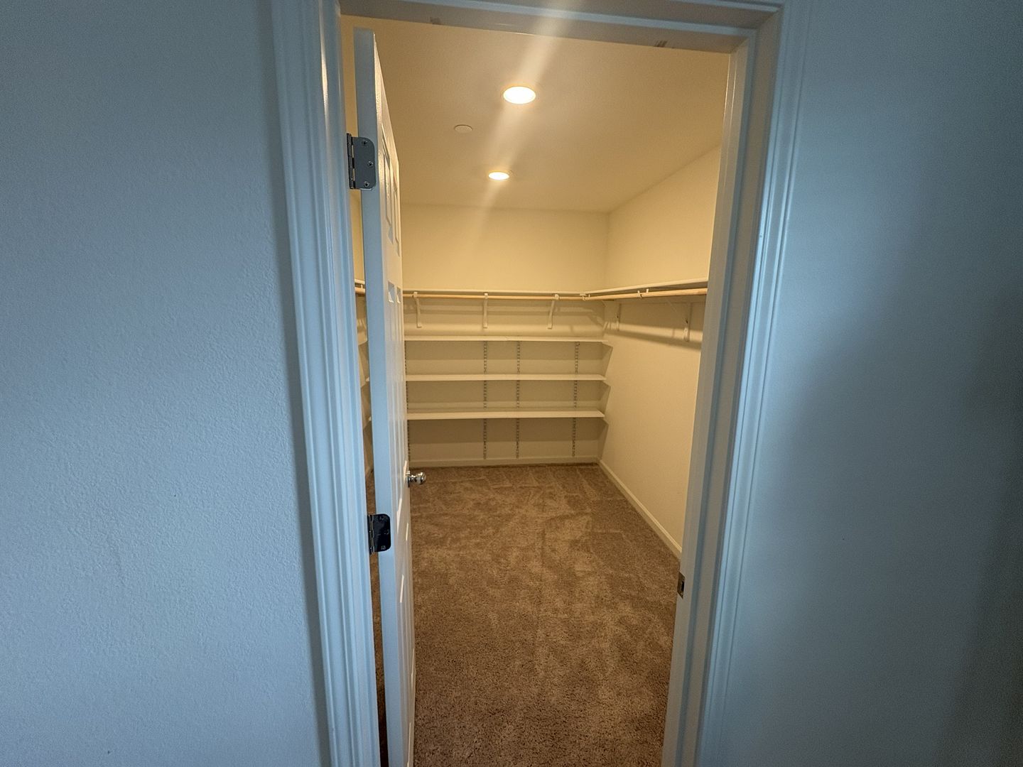 8213 Ocho Way - Elk Grove - California - 3 bed, 2.5 bath rental property