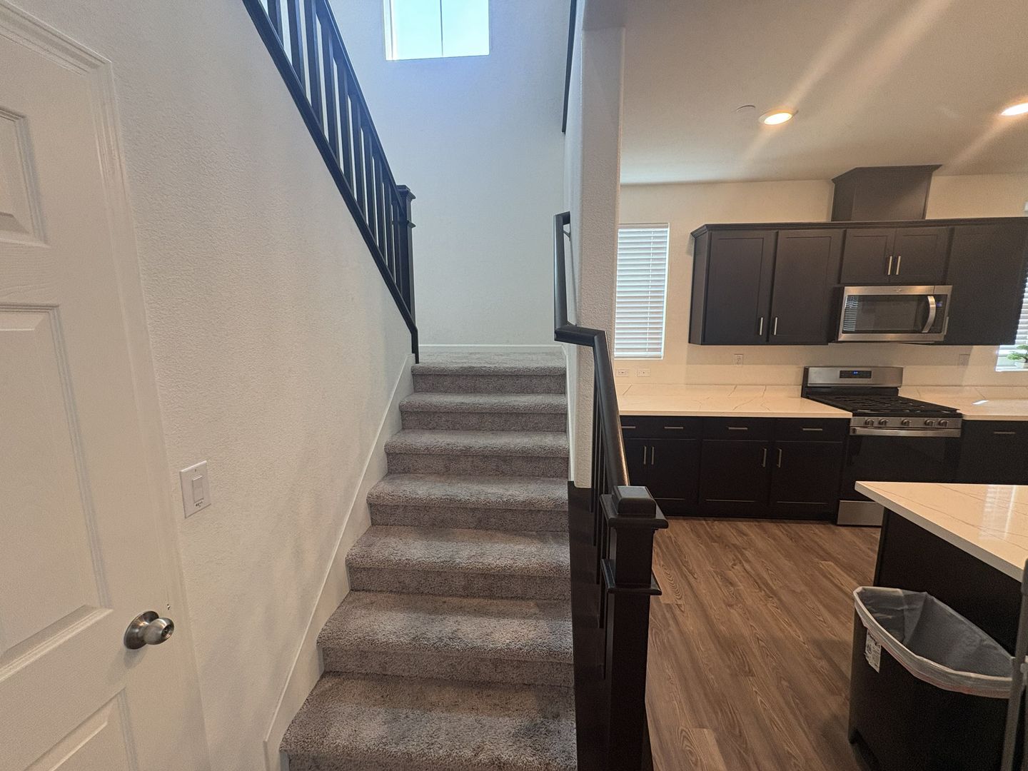 8213 Ocho Way - Elk Grove - California - 3 bed, 2.5 bath rental property