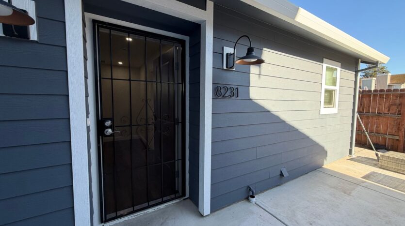 8231 Hardester Dr - Sacramento - California - 2 bed, 2 bath rental property
