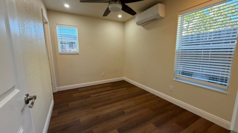 8231 Hardester Dr - Sacramento - California - 2 bed, 2 bath rental property