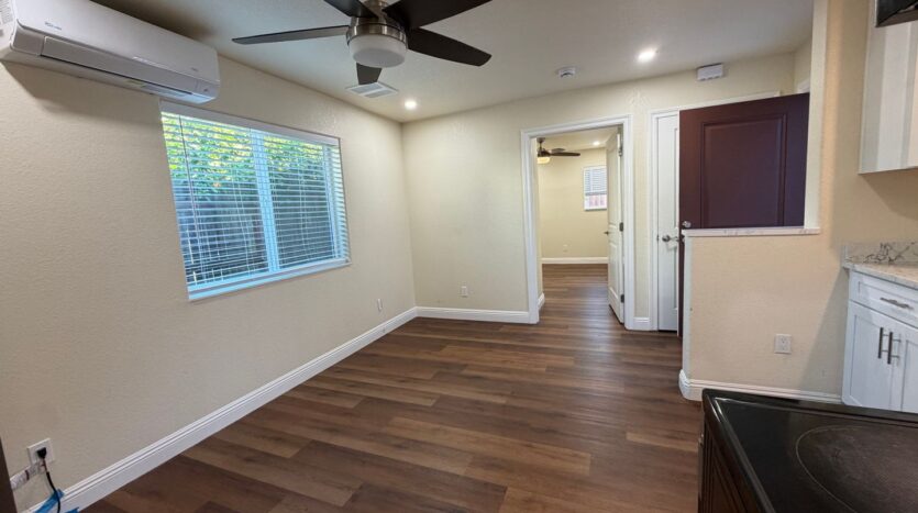 8231 Hardester Dr - Sacramento - California - 2 bed, 2 bath rental property