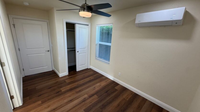 8231 Hardester Dr - Sacramento - California - 2 bed, 2 bath rental property