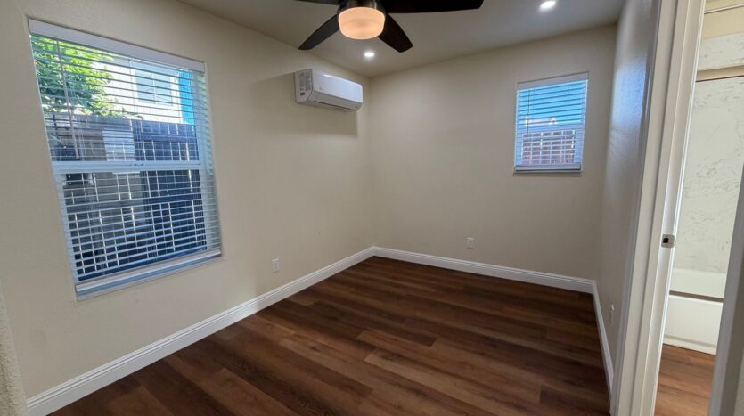 8231 Hardester Dr - Sacramento - California - 2 bed, 2 bath rental property