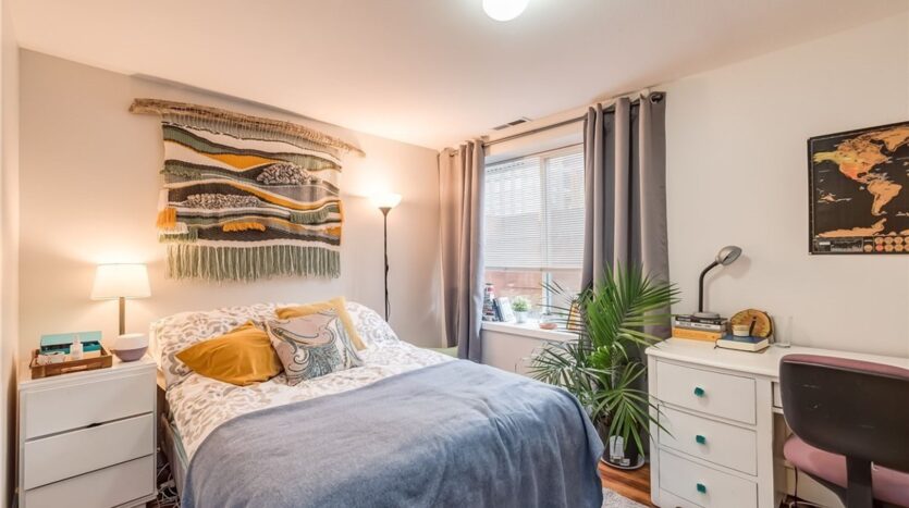 824 Blueberry Ln. - Bellingham - Washington - 6 bed, 3.5 bath rental property